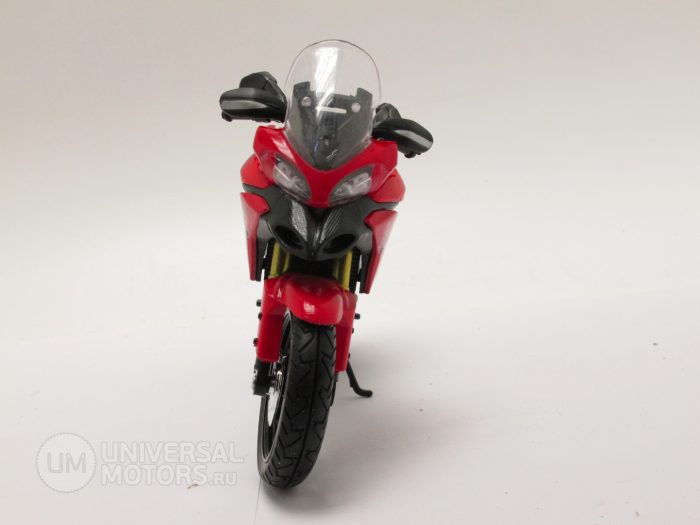 Ducati Accelerating Vivid 1:12