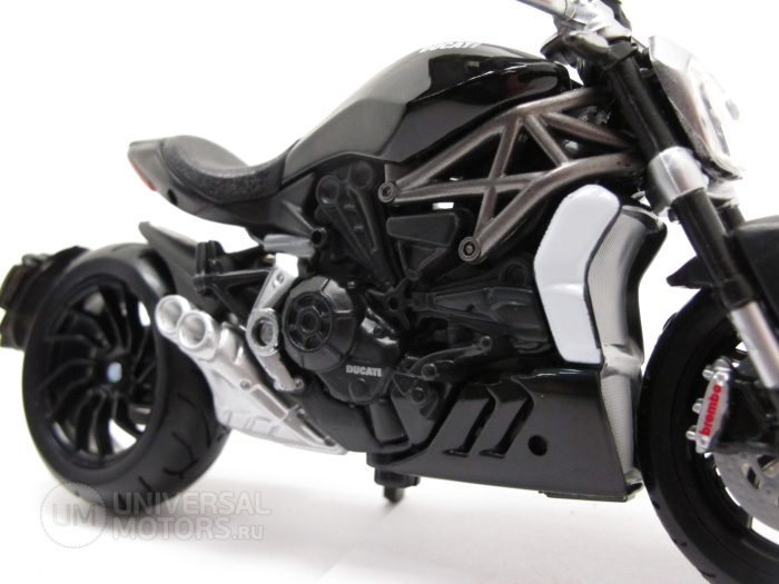 Модель мотоцикла DUCATI XDIAVEL S 1:18