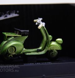 Модель VESPA 125 (1948) 1:32