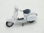 Коллекционная модель скутера VESPA 7