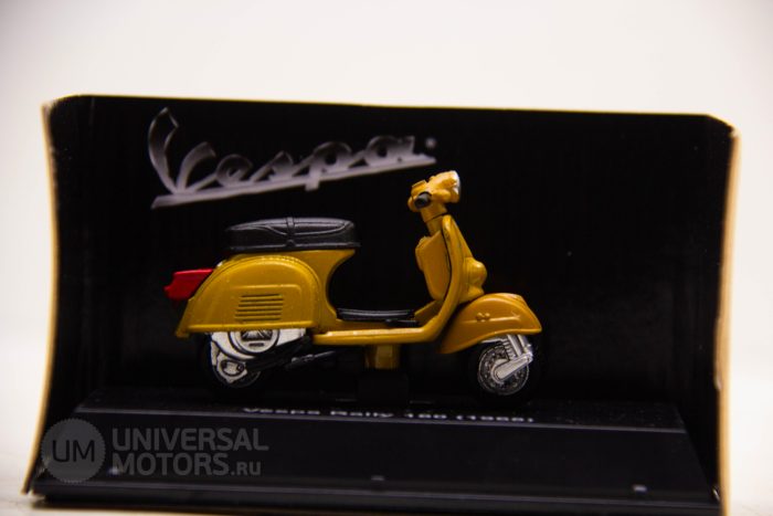 Модель VESPA Rally 180 (1968) 1:32