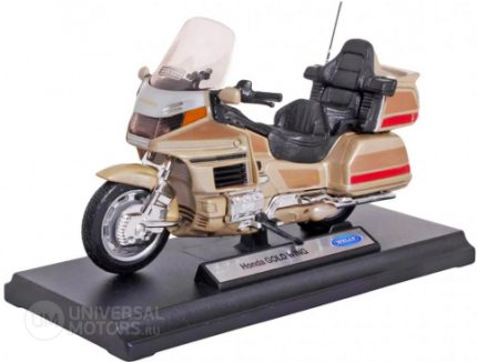 Модель мотоцикла 1:18 Honda Gold Wing