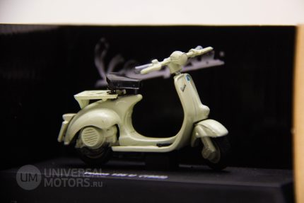 Модель VESPA 125 U (1953) 1:32