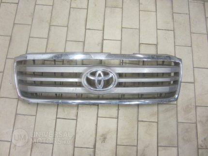 Решетка радиатора Toyota Land Cruiser 100 БУ